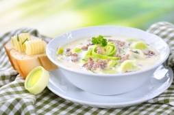 hackfleisch-kaese-lauchsuppe